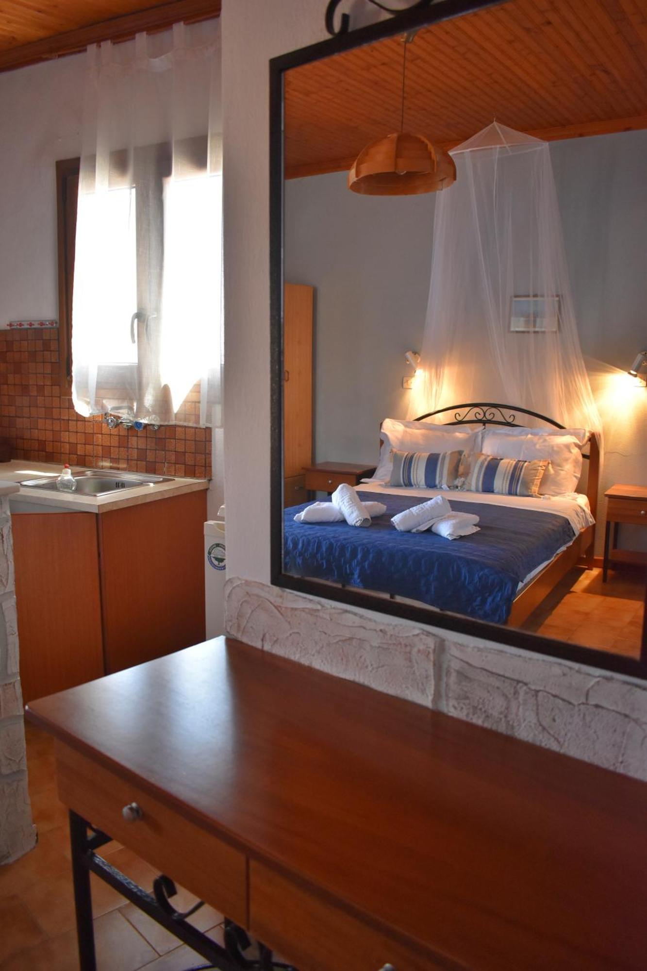 Kastro Studios Skopelos Quarto foto